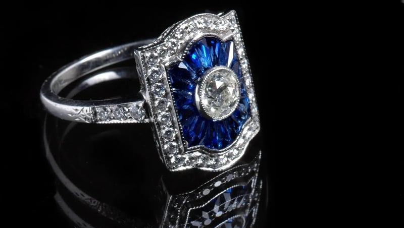 antique style engagement rings