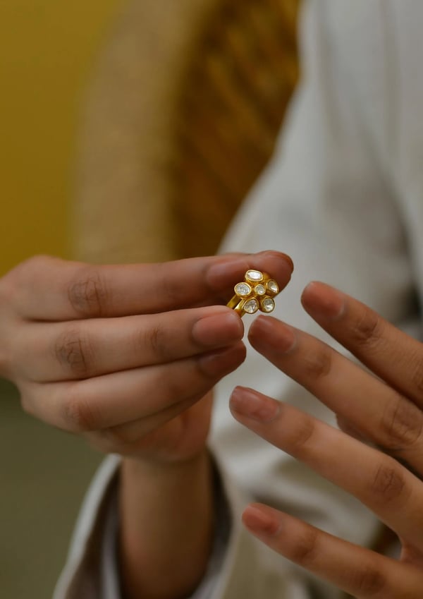 floral motif engagement ring settings