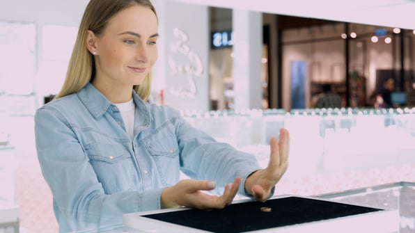  Buying a lab-grown diamond  