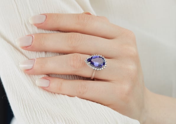  Gemstone engagement ring 