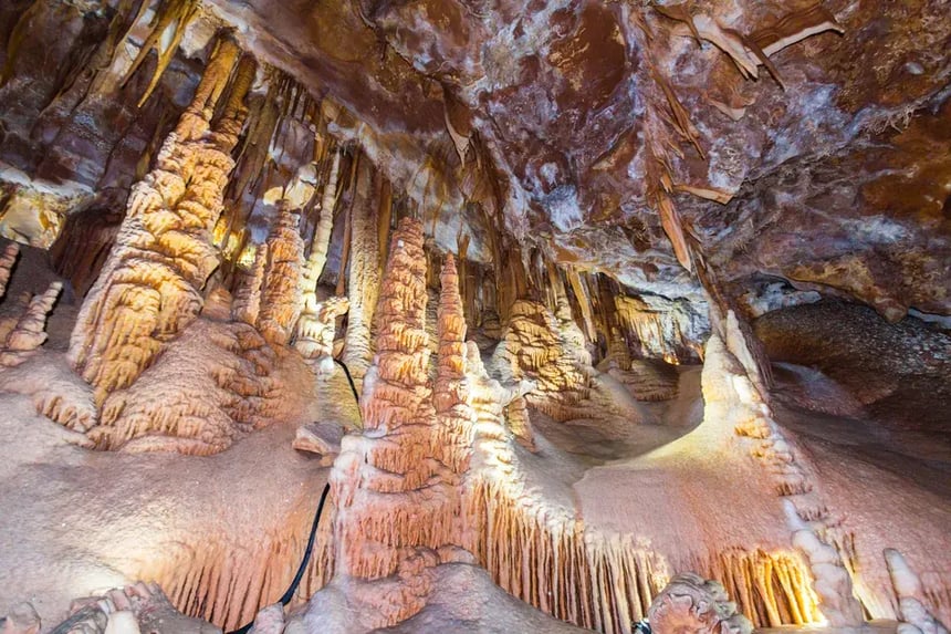 Jenolan Cave