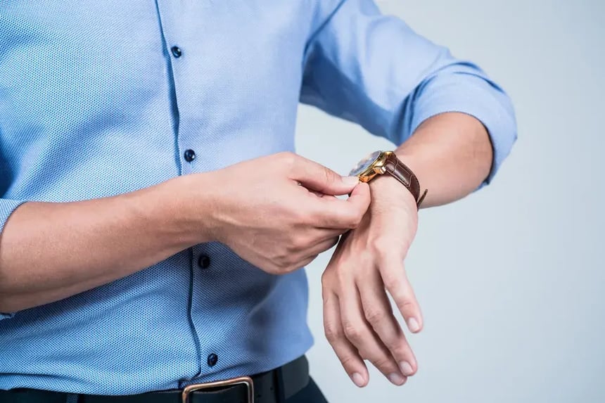 winding watch