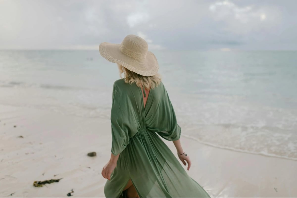 woman on beach travelling