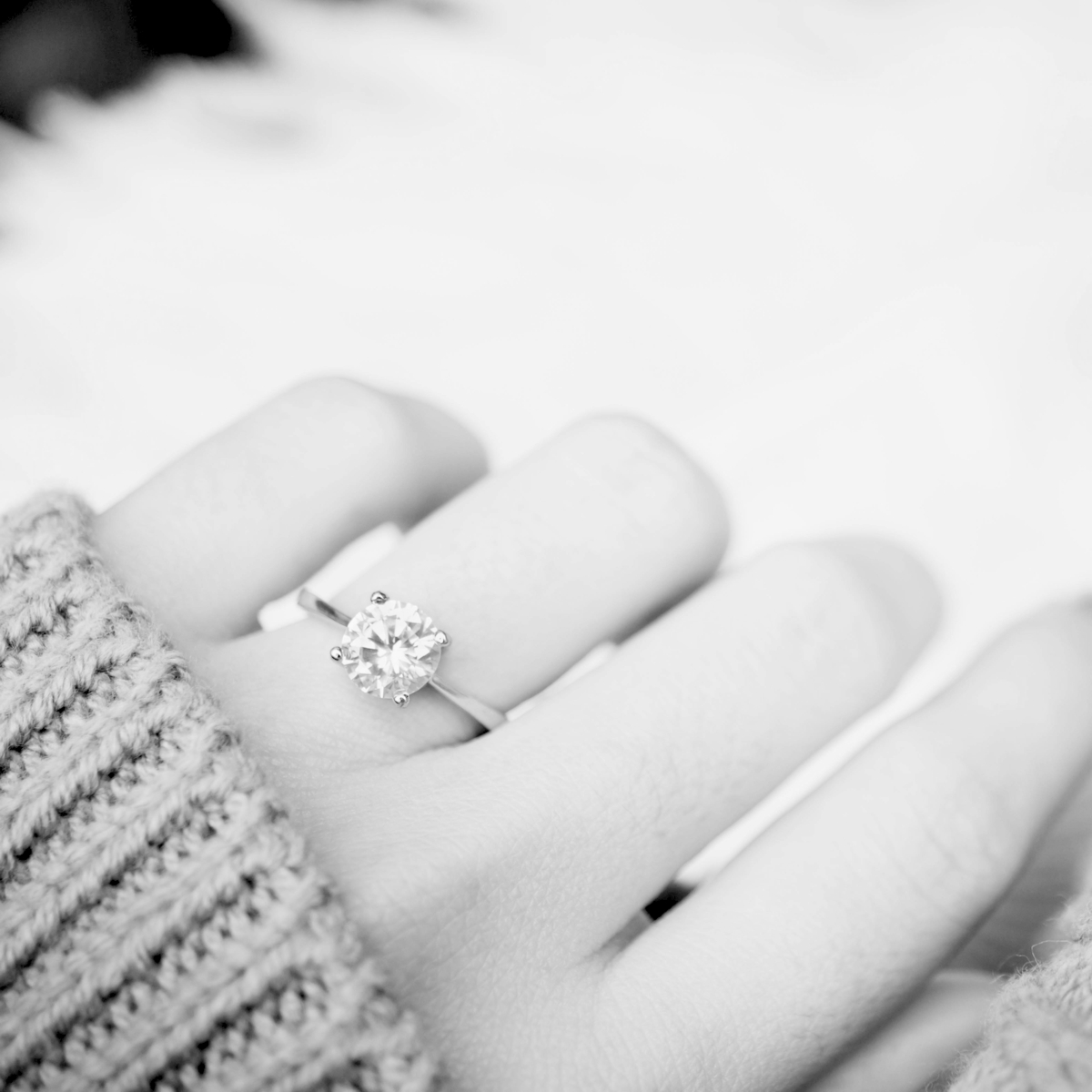 Guide to Buying Yellow Diamonds